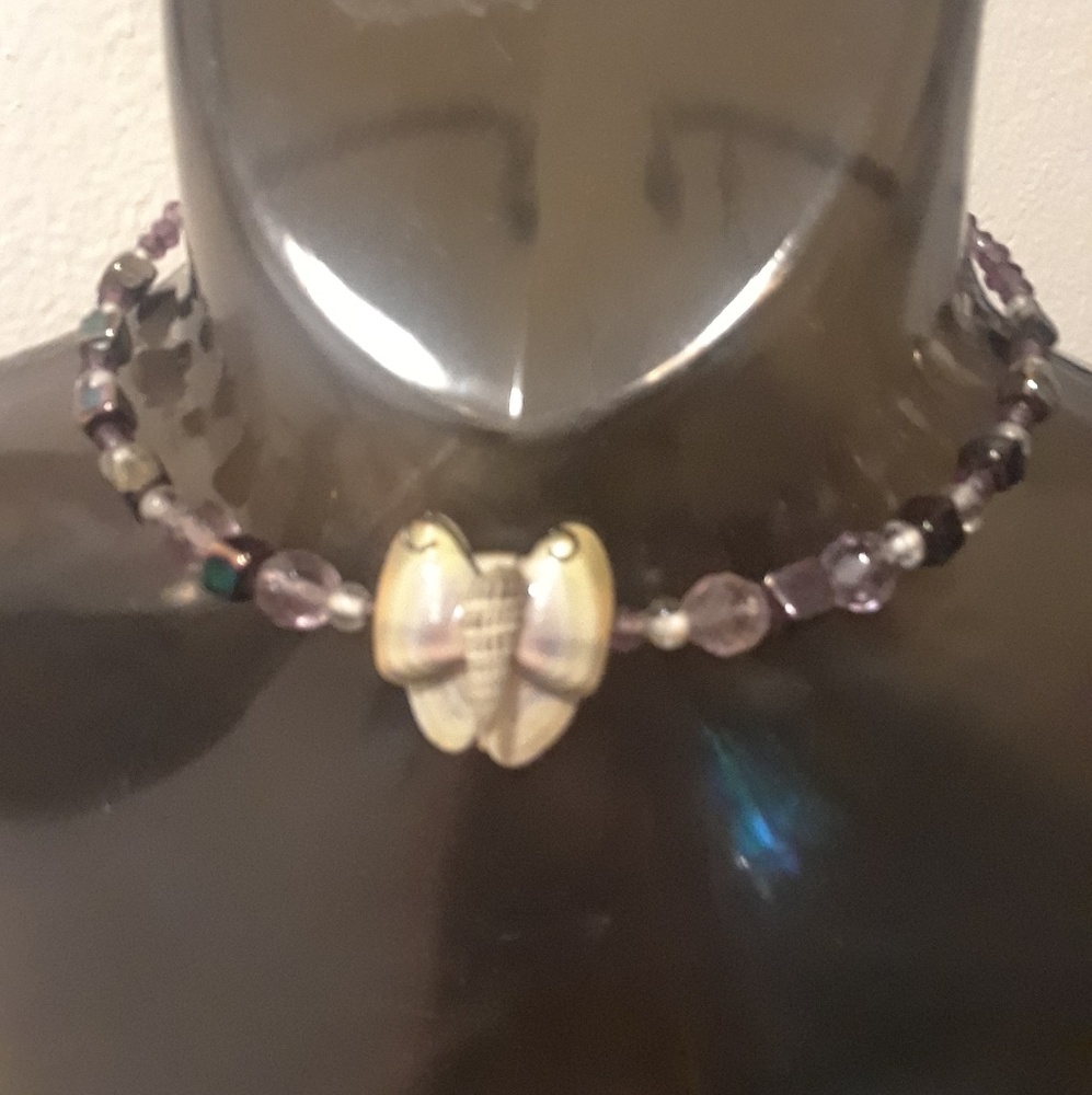Sea Shell Butterfly Necklace choker. Handmade. Excellent Craftsmanship - Picture 3 of 6